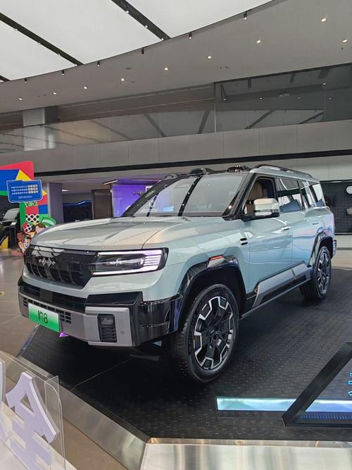 深圳149比亚迪方程豹硬派越野的爆款，英菲尼迪35周年与你共成长